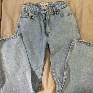 Abercrombie & Fitch Light Blue '90s Relaxed Jeans